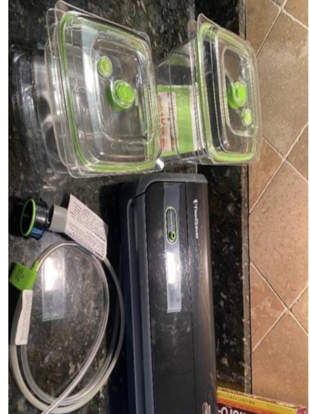 FoodSaver vacuum sealing machine